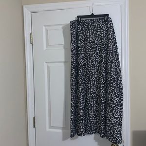 Black Floral Print Maxi Skirt With Slit